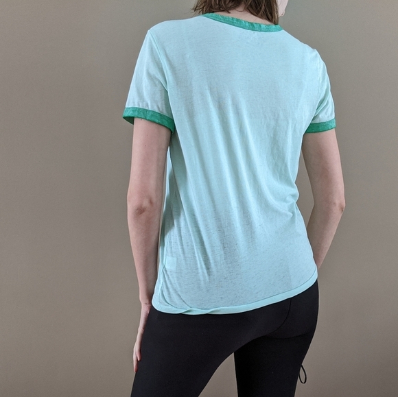 ☘️Hakuna Matata Disney Lion King Tee - Picture 5 of 8